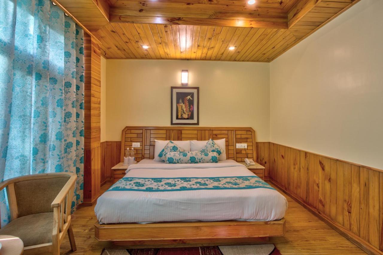 The Holiday Resorts And Cottages Маналі Екстер'єр фото