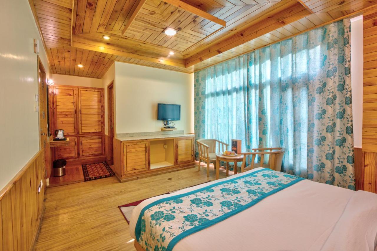 The Holiday Resorts And Cottages Маналі Екстер'єр фото
