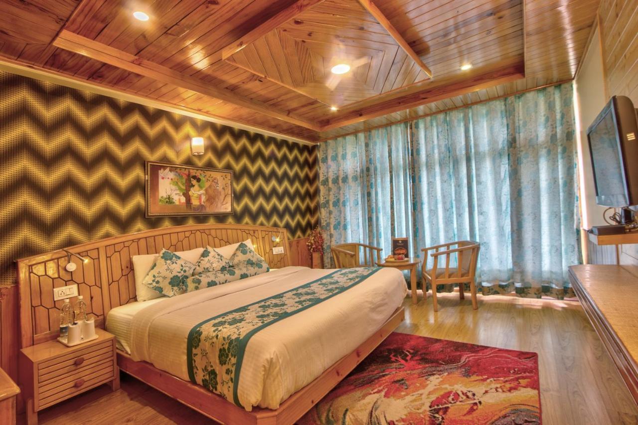 The Holiday Resorts And Cottages Маналі Екстер'єр фото