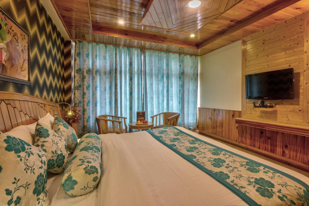 The Holiday Resorts And Cottages Маналі Екстер'єр фото